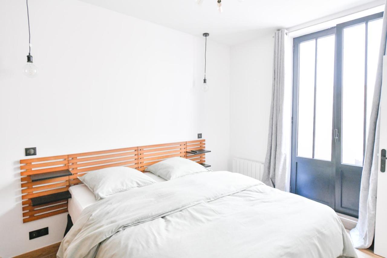 Parking Gratuit - Montmartre Charme & Patio Prive - Sacre-Coeur Metro Anvers פריז מראה חיצוני תמונה