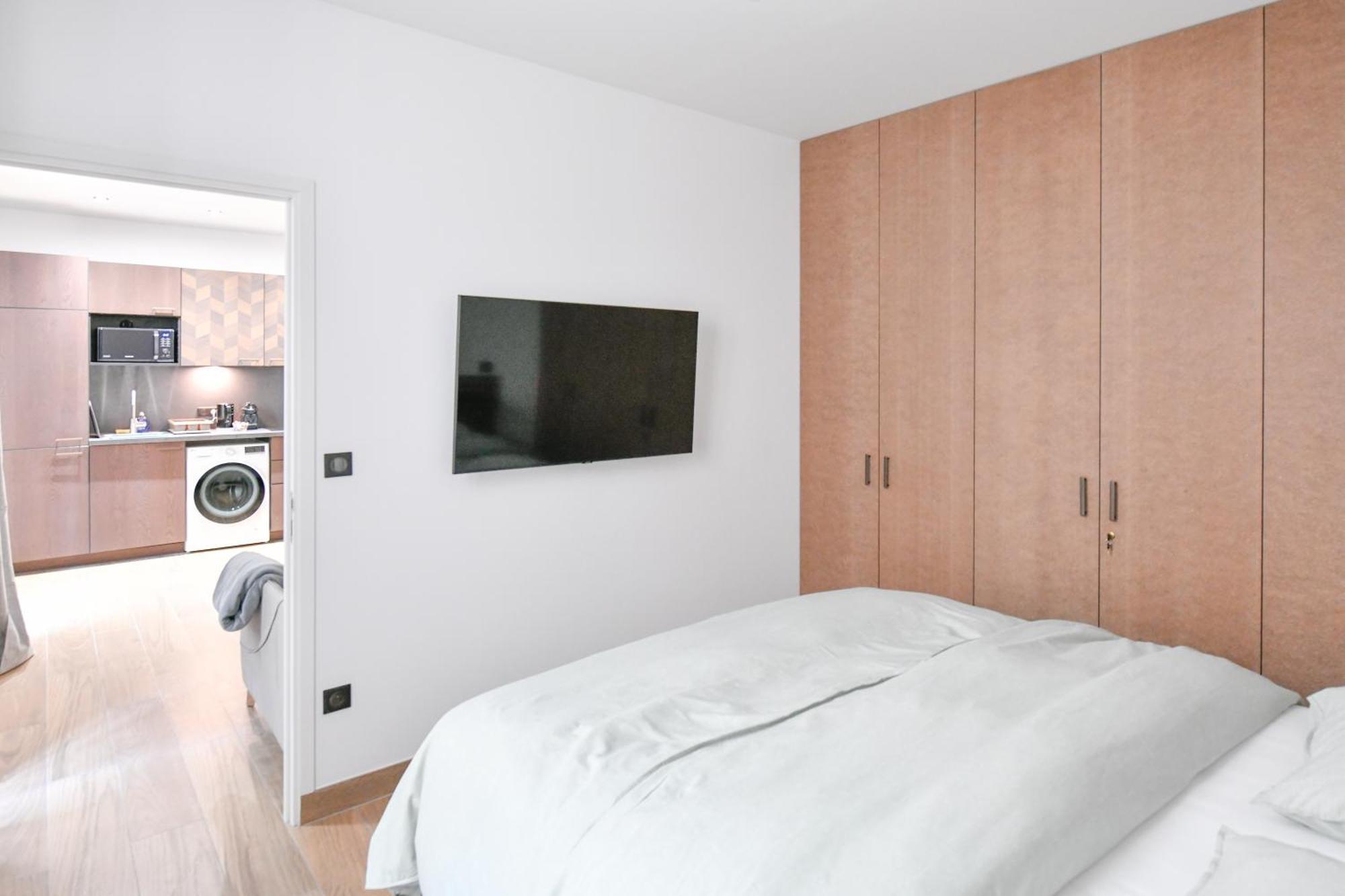 Parking Gratuit - Montmartre Charme & Patio Prive - Sacre-Coeur Metro Anvers פריז מראה חיצוני תמונה