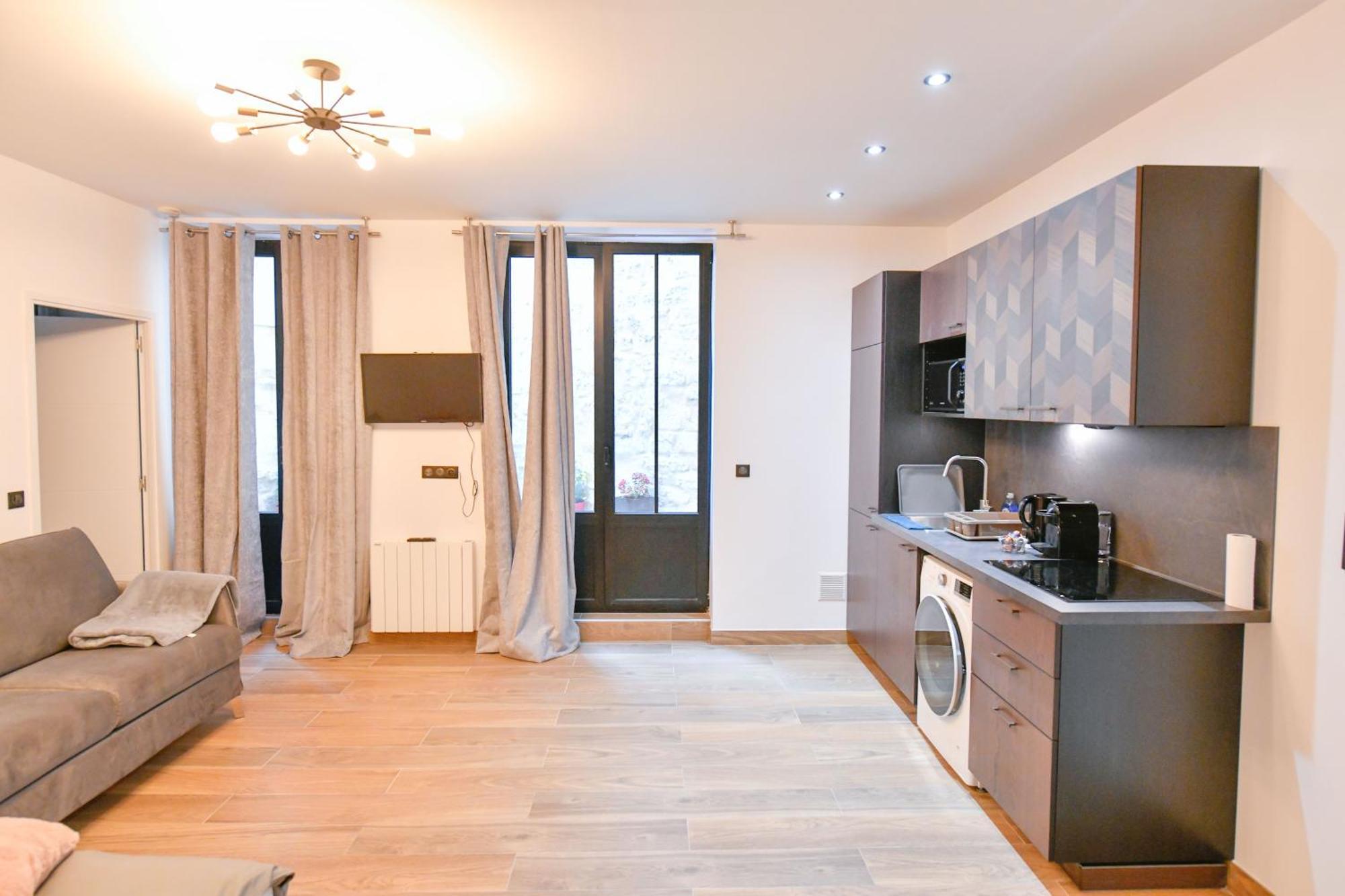 Parking Gratuit - Montmartre Charme & Patio Prive - Sacre-Coeur Metro Anvers פריז מראה חיצוני תמונה