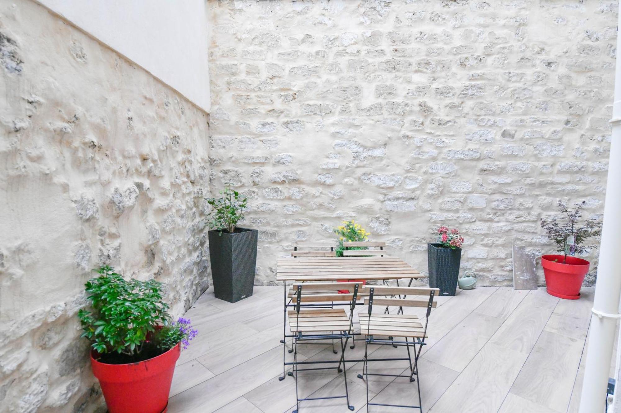 Parking Gratuit - Montmartre Charme & Patio Prive - Sacre-Coeur Metro Anvers פריז מראה חיצוני תמונה