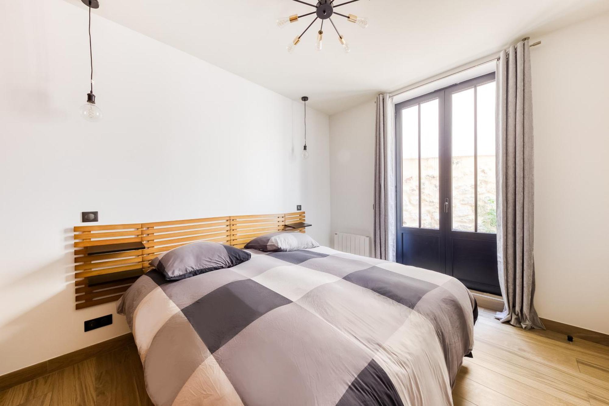 Parking Gratuit - Montmartre Charme & Patio Prive - Sacre-Coeur Metro Anvers פריז מראה חיצוני תמונה