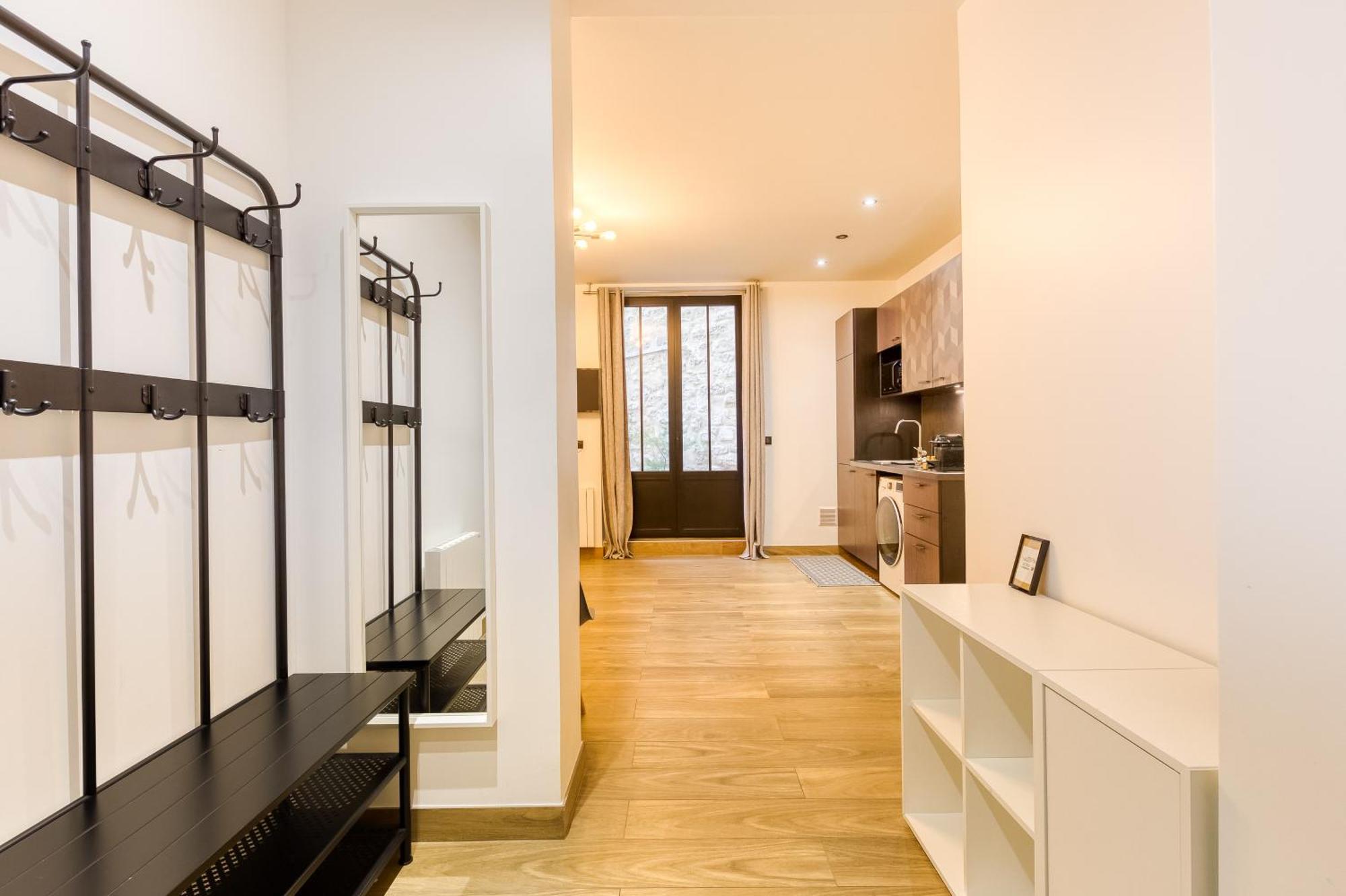 Parking Gratuit - Montmartre Charme & Patio Prive - Sacre-Coeur Metro Anvers פריז מראה חיצוני תמונה